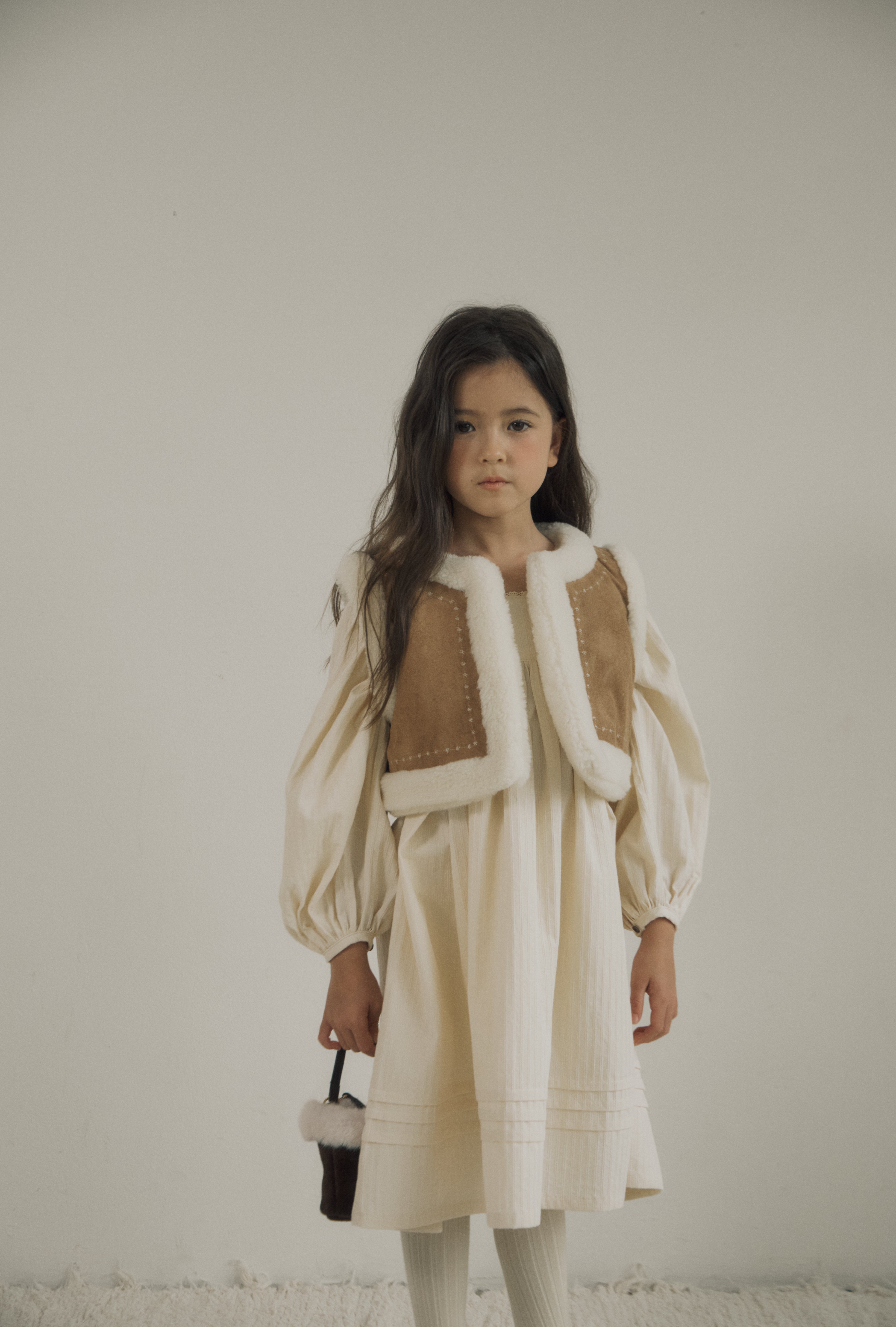 ［inné］ Suede reversible fur vest