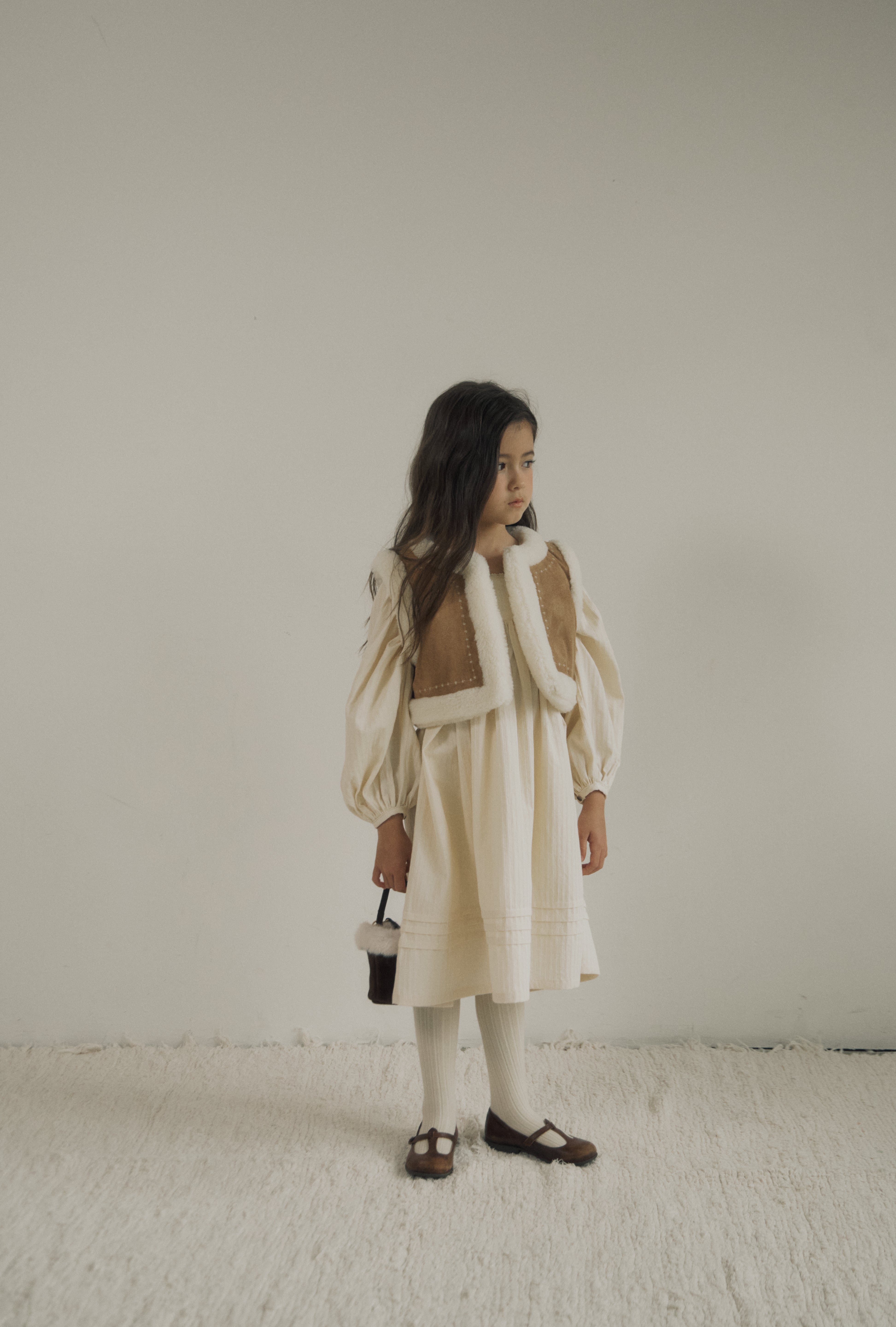 ［inné］ Suede reversible fur vest