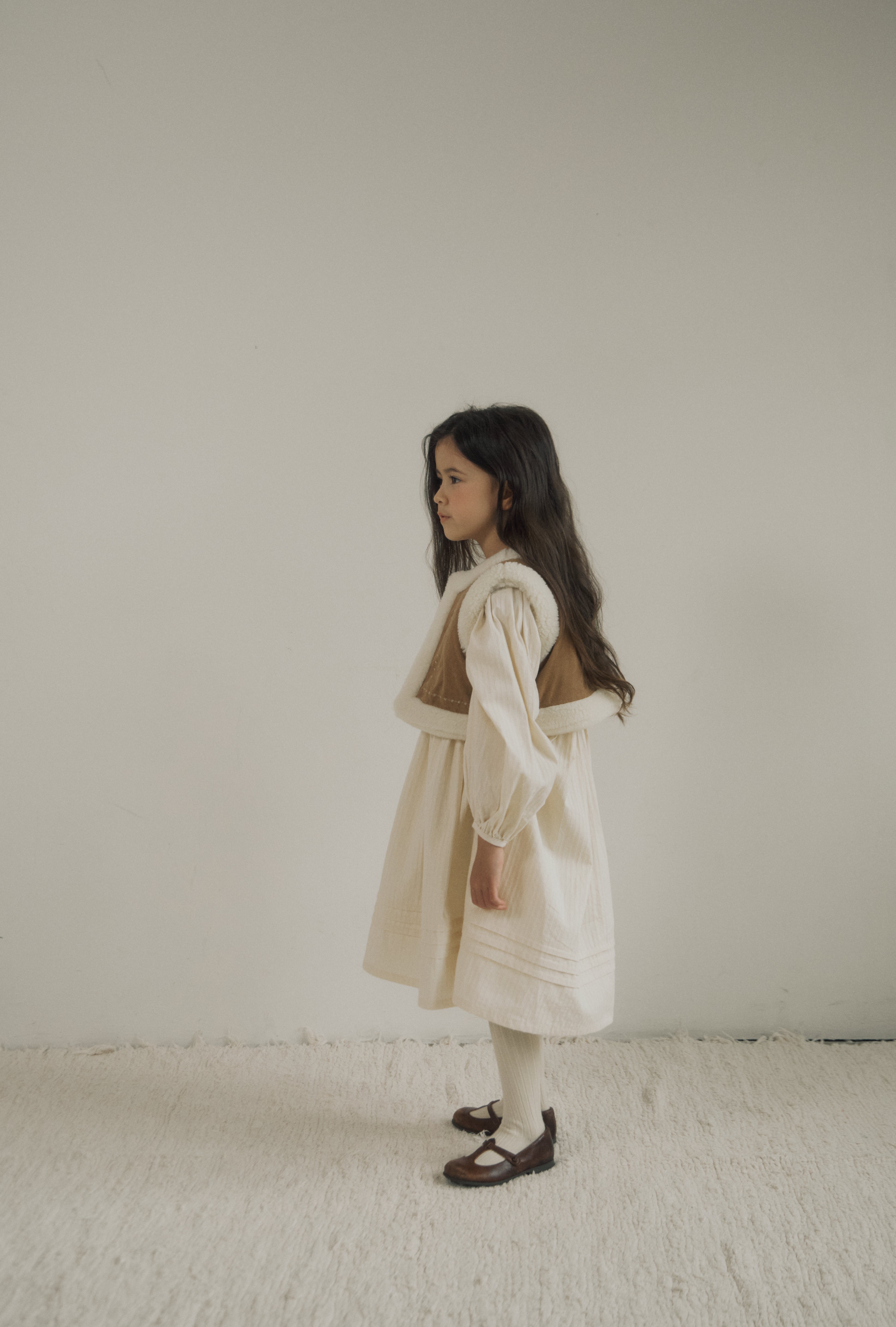 ［inné］ Suede reversible fur vest