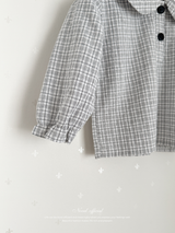 Check balloon blouse