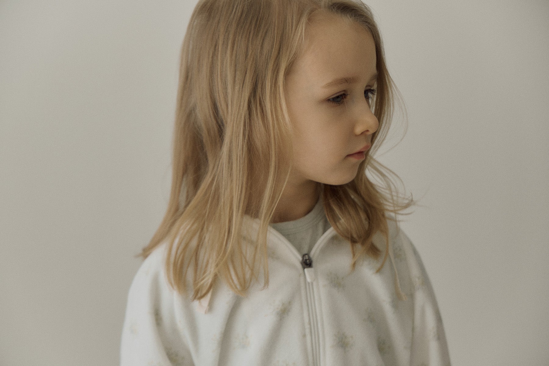 ［inné］Flora terry hoodie (flower)