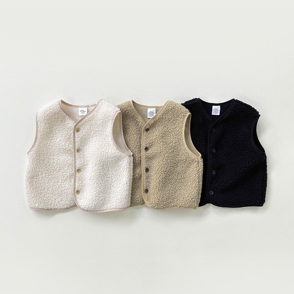 [whitesketchbook] Bichon boa vest