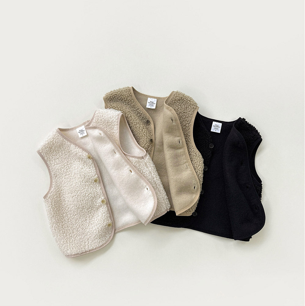 [whitesketchbook] Bichon boa vest