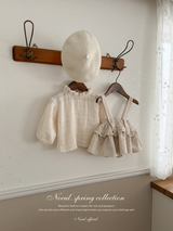 Dobby frill suspender skirt