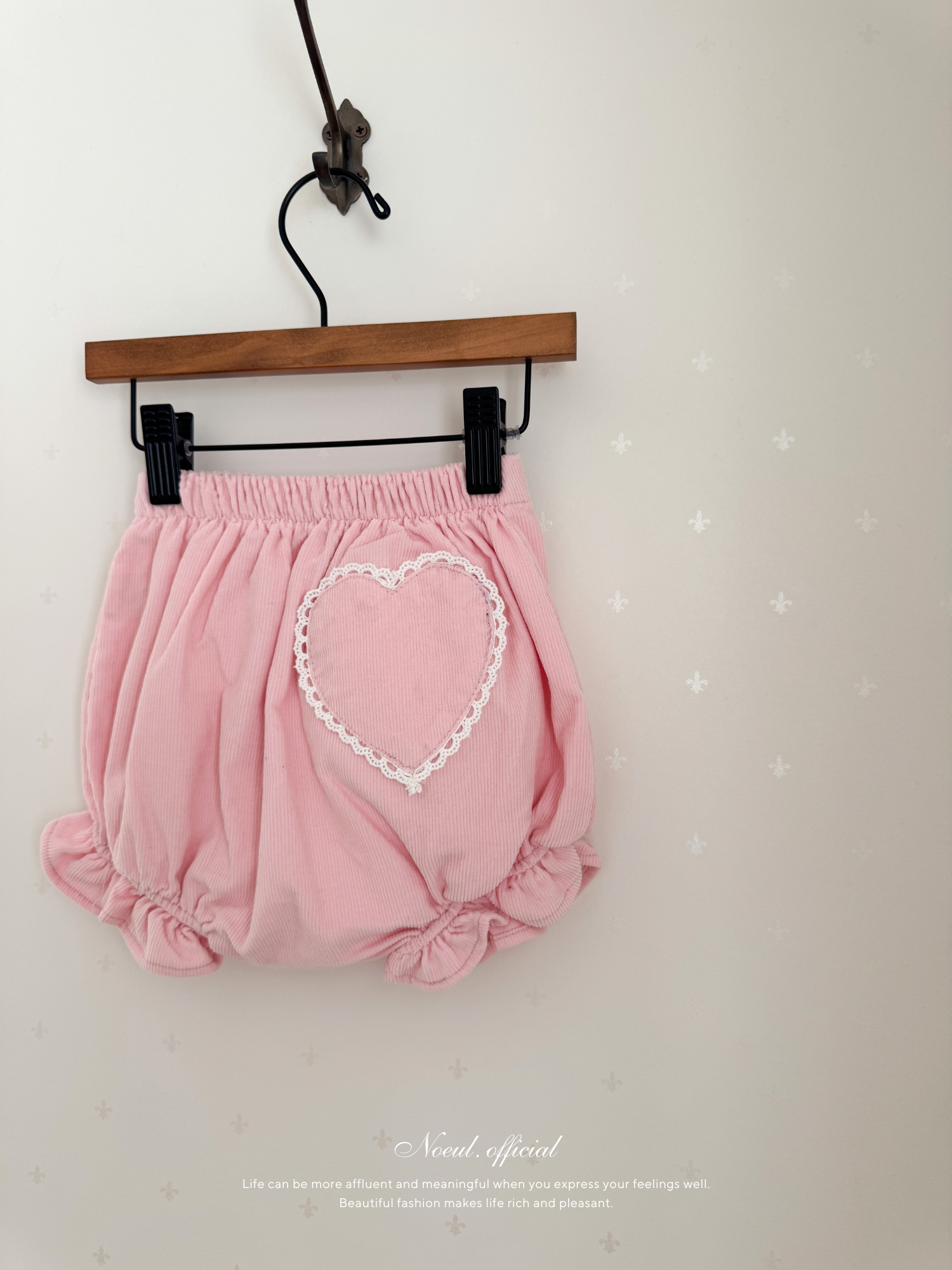 Heart corduroy frill bloomer