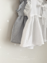 Layered ribbon frill one-piece (baby)