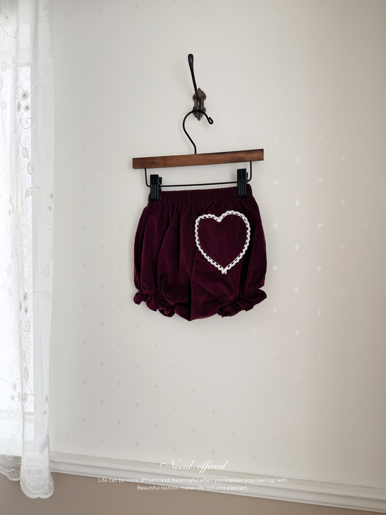 Heart corduroy frill bloomer