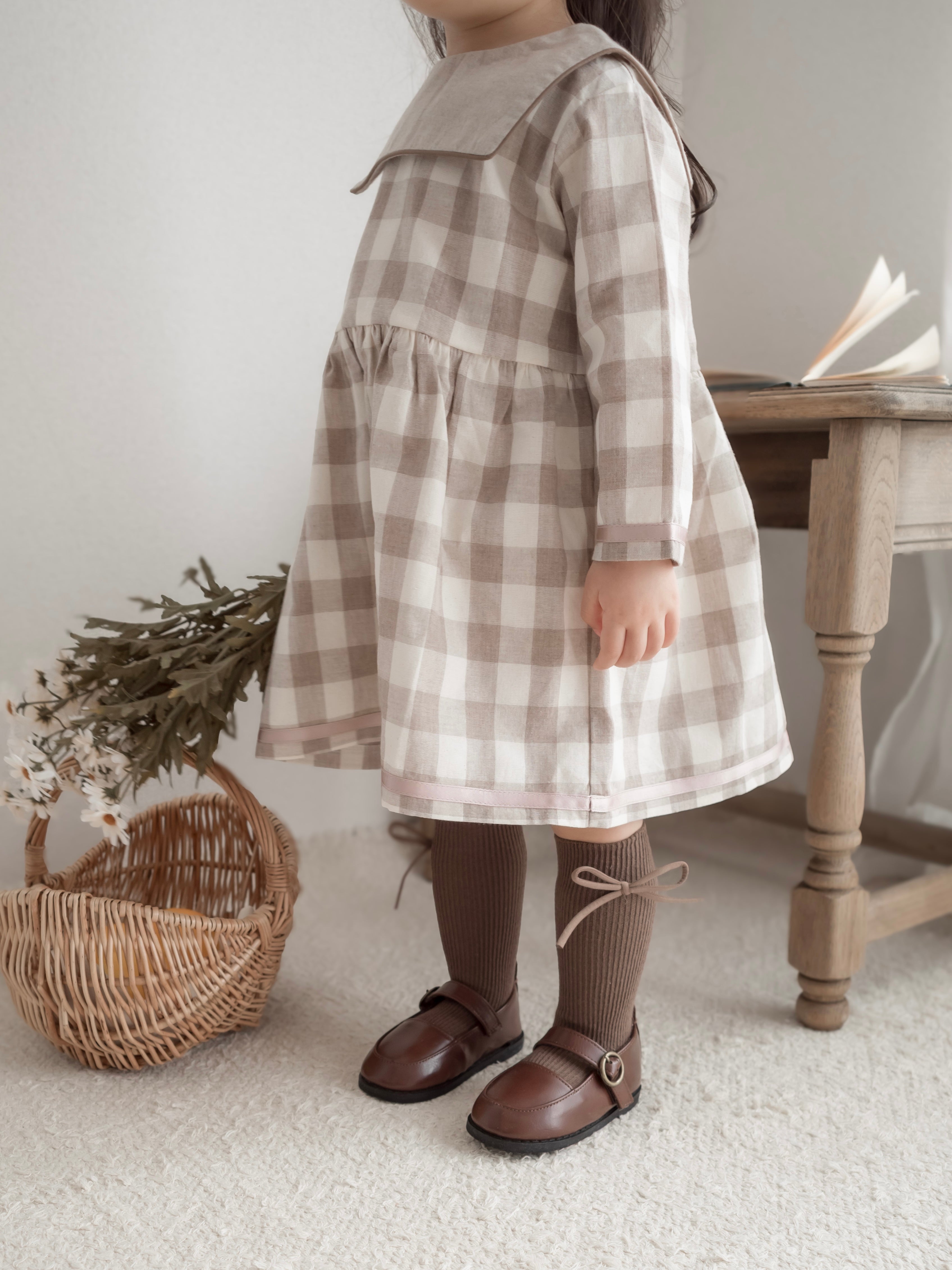 Bonbon check one-piece