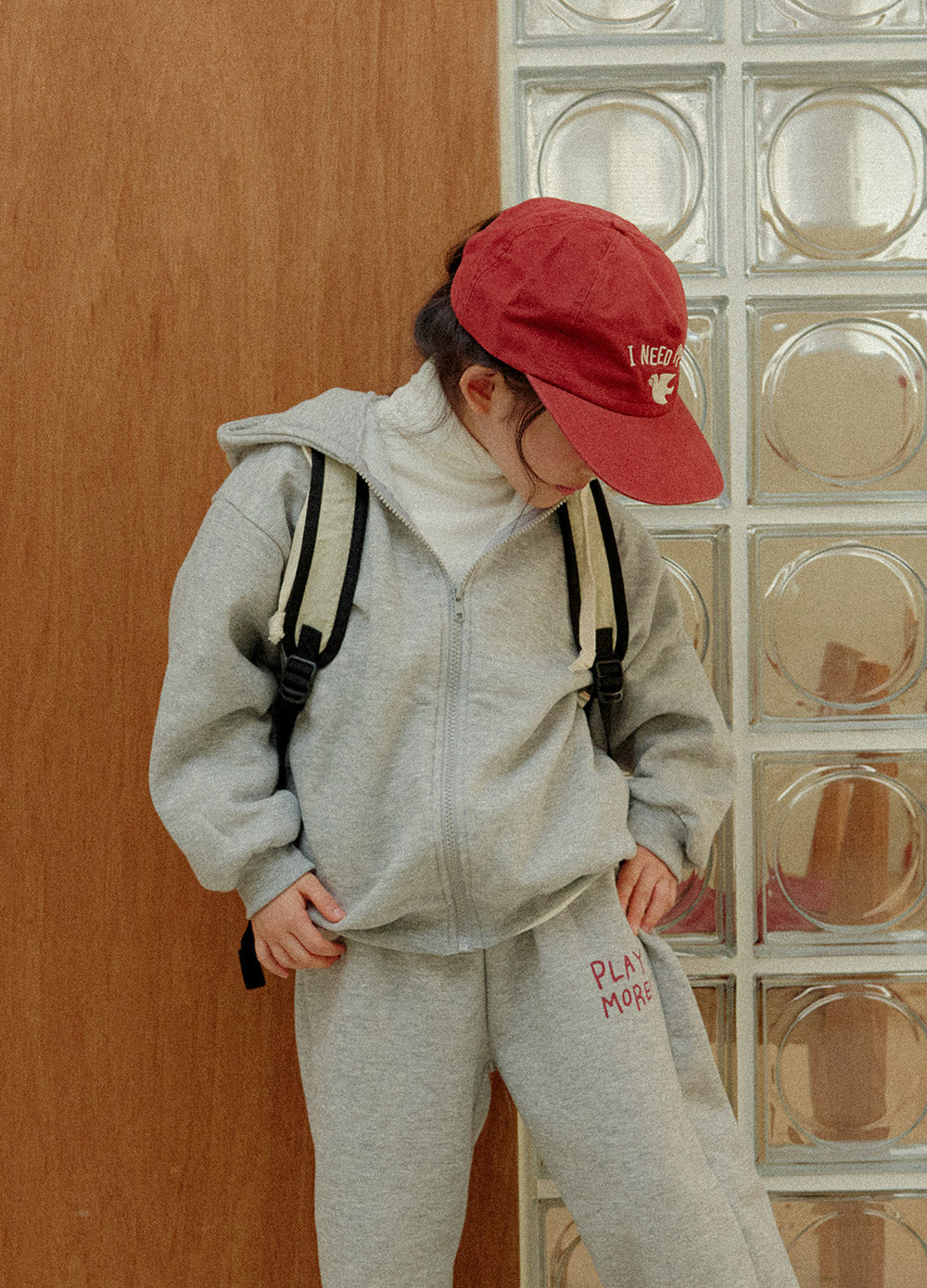 [whitesketchbook] Play jogger pants