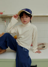 [whitesketchbook] Play jogger pants