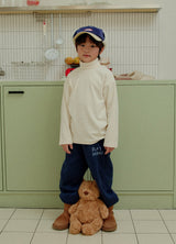 [whitesketchbook] Play jogger pants
