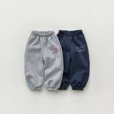 [whitesketchbook] Play jogger pants