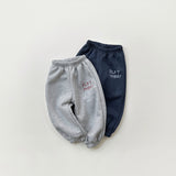 [whitesketchbook] Play jogger pants