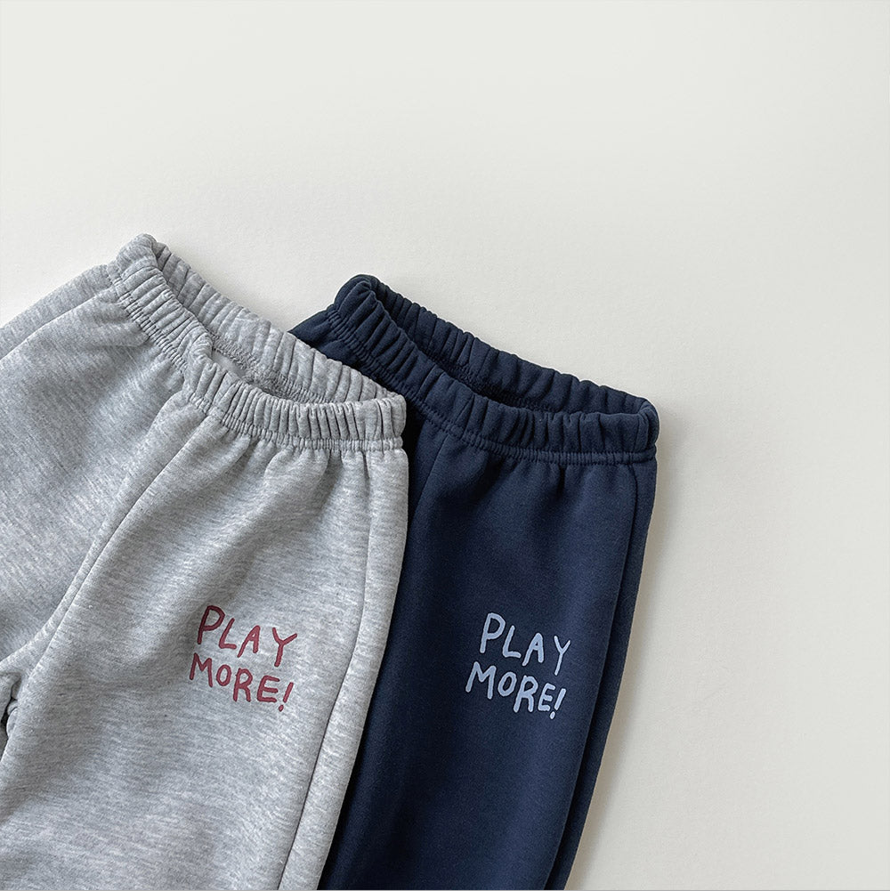 [whitesketchbook] Play jogger pants