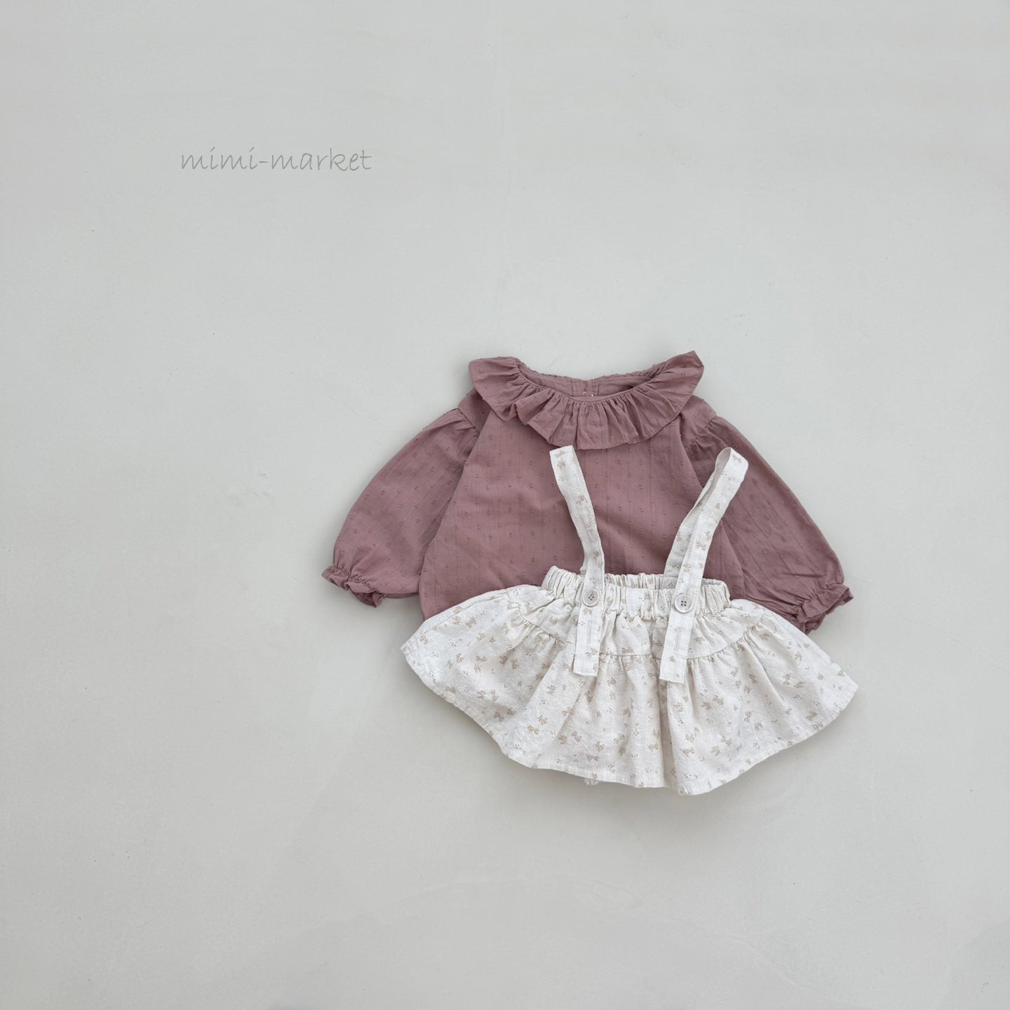 ［mimi market］Leaf suspender skirt