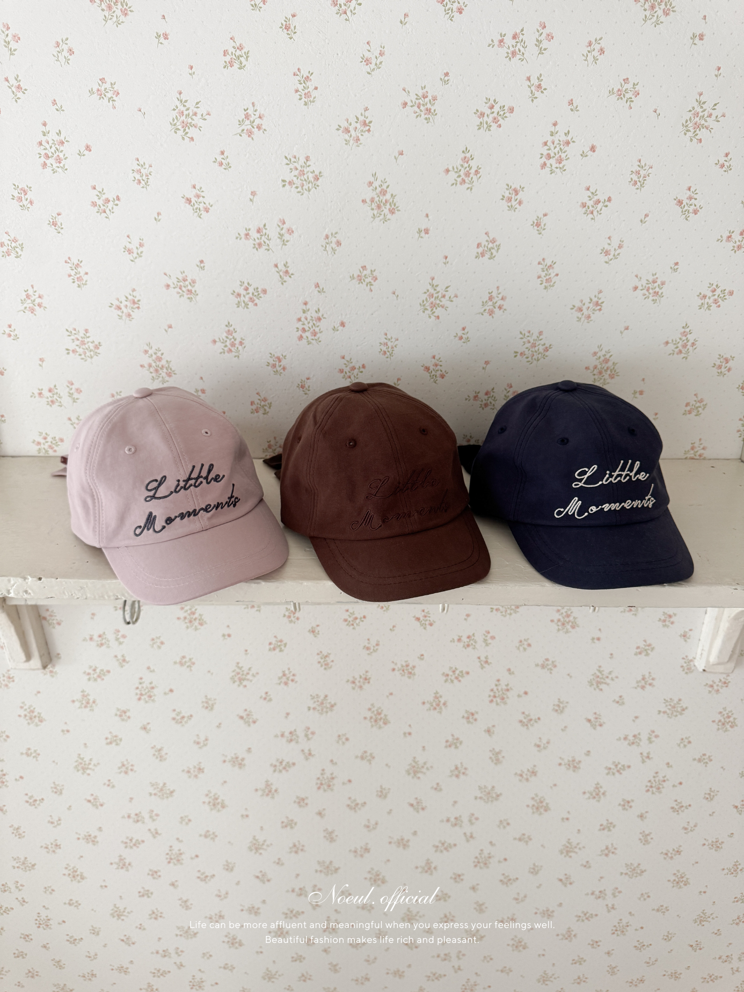 Little moment cap