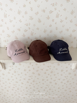 Little moment cap