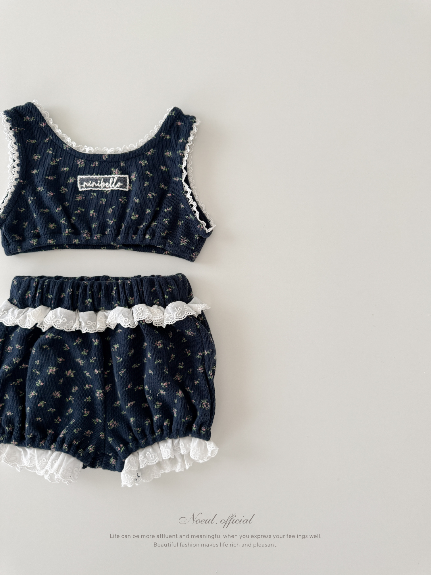 Roro lace bustier