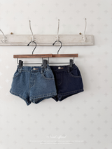 Heart pocket short pants