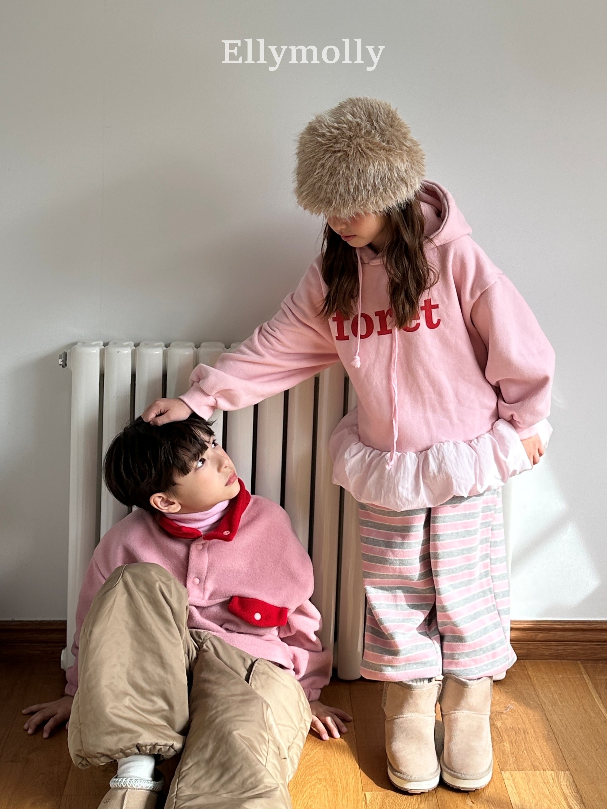 ［ELLY MOLLY］Gray heart jogger pants