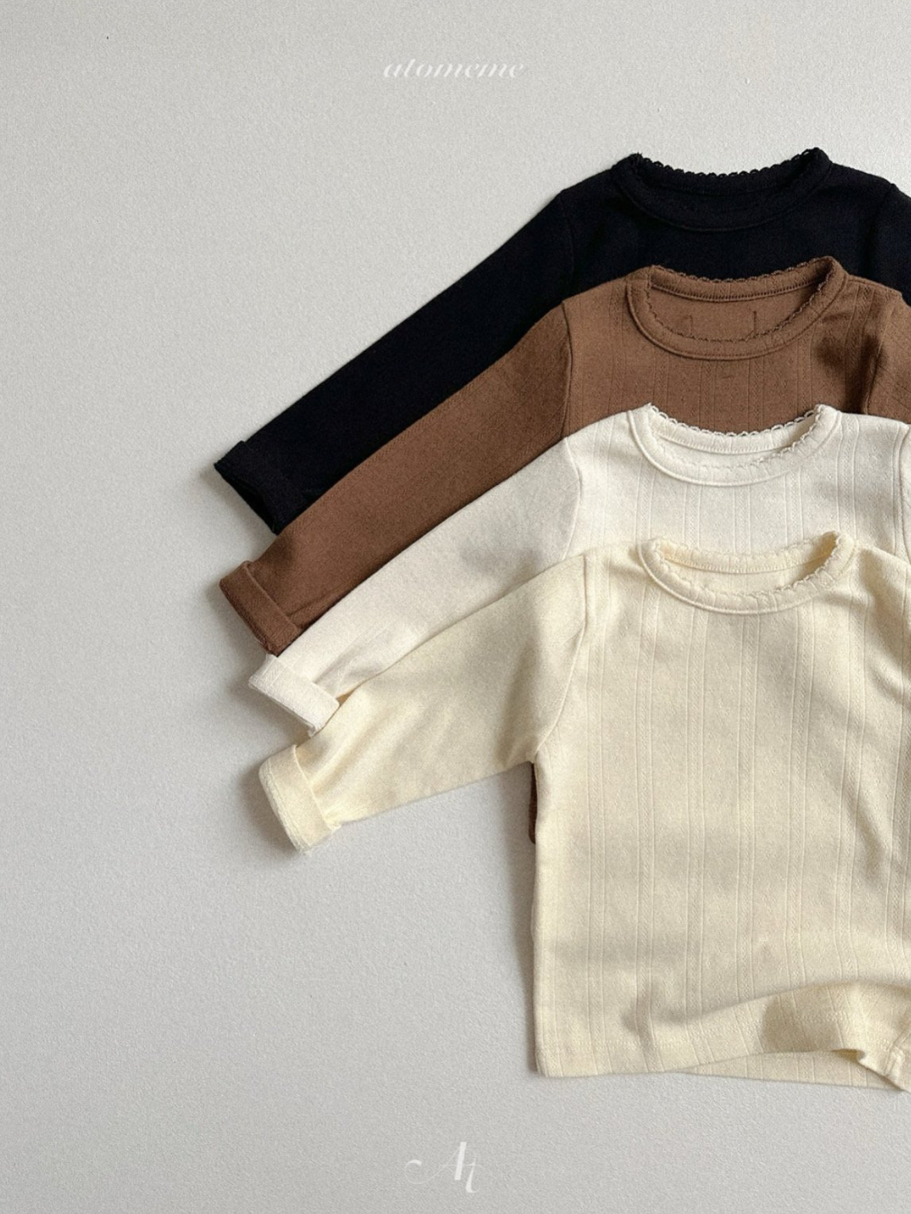 [atomeme] Eyelet Pin Stitch Tee