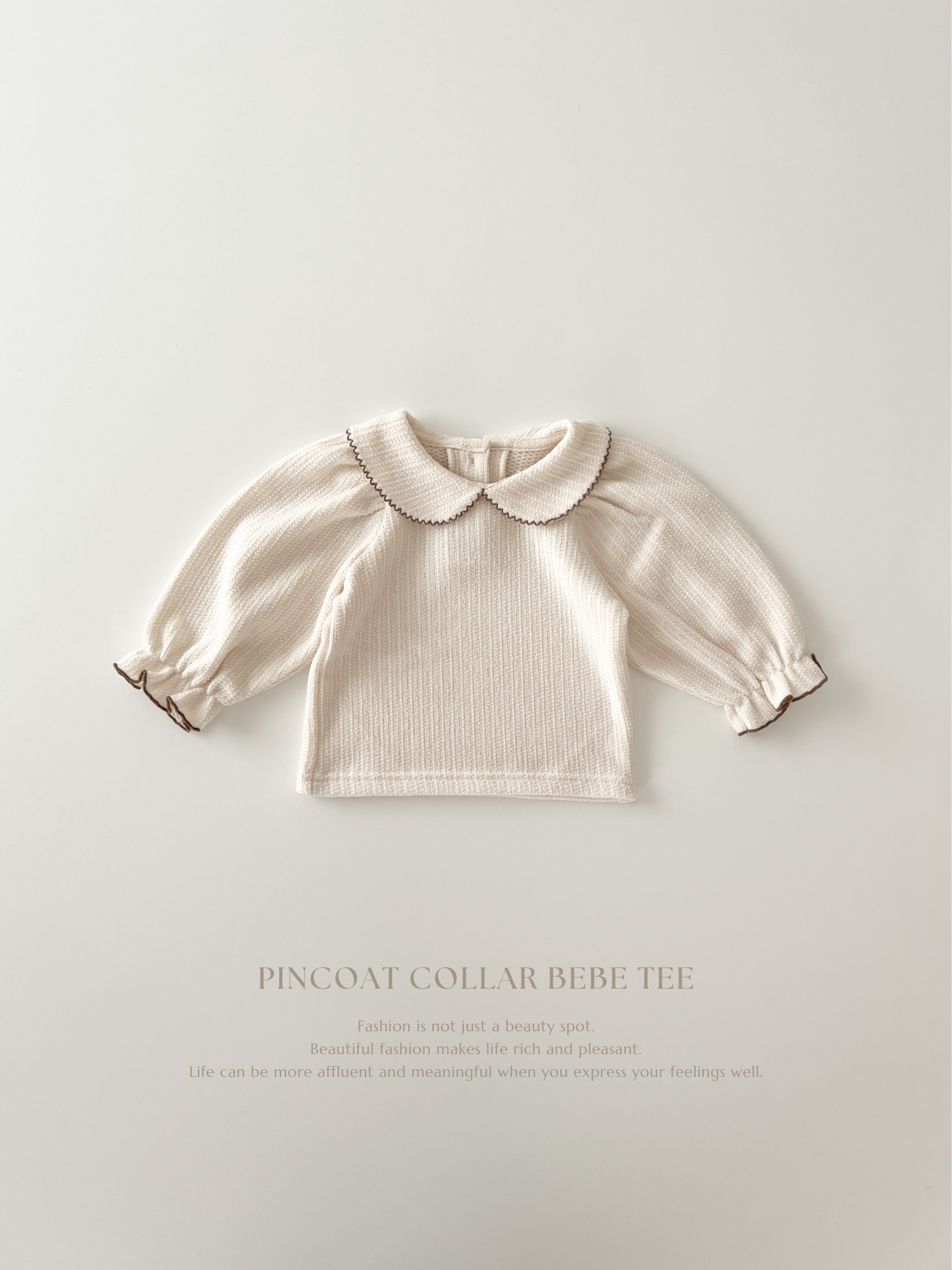 Pincoat collar bebe tee