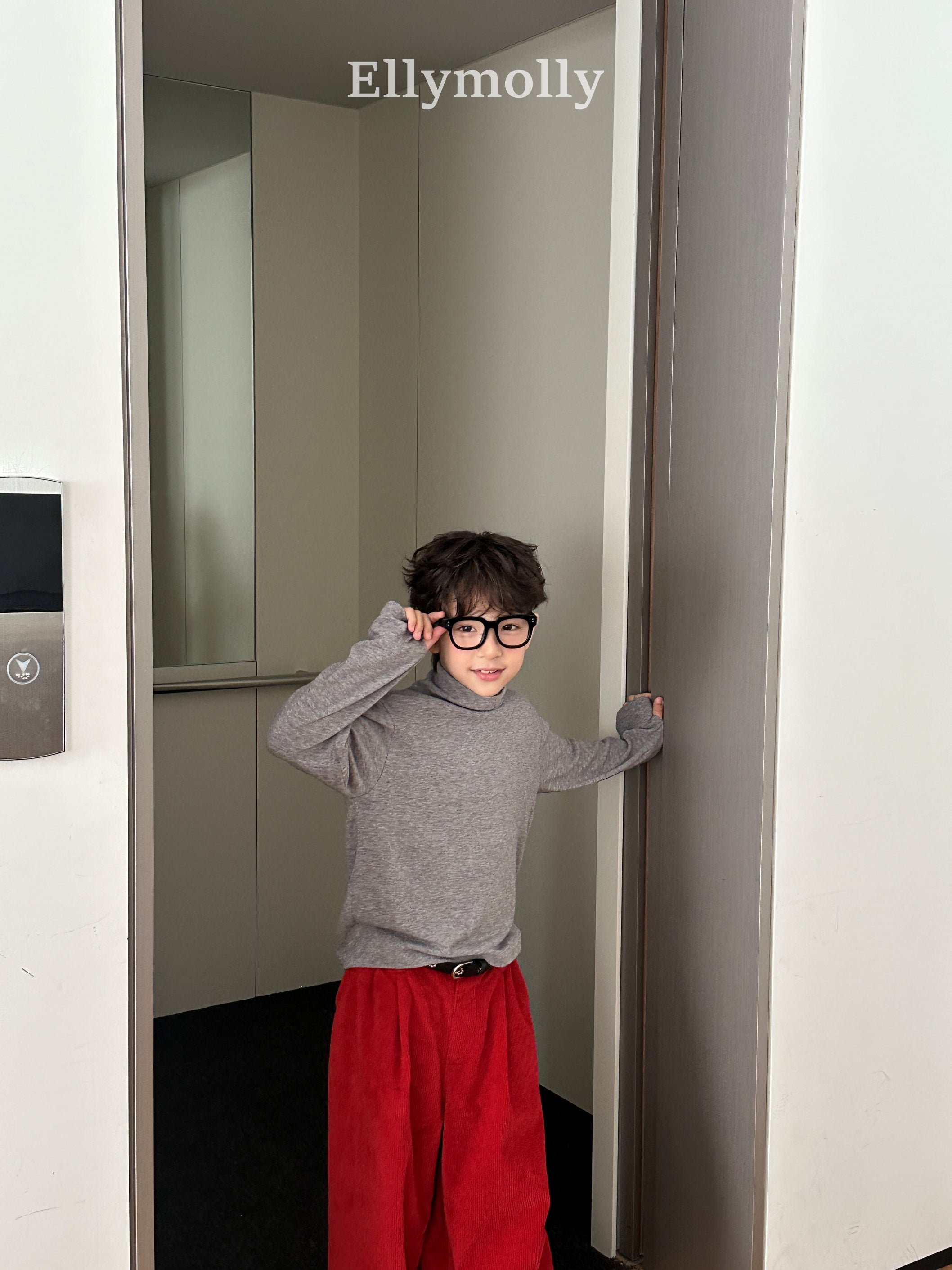 ［ELLY MOLLY］Snow warm turtleneck tee