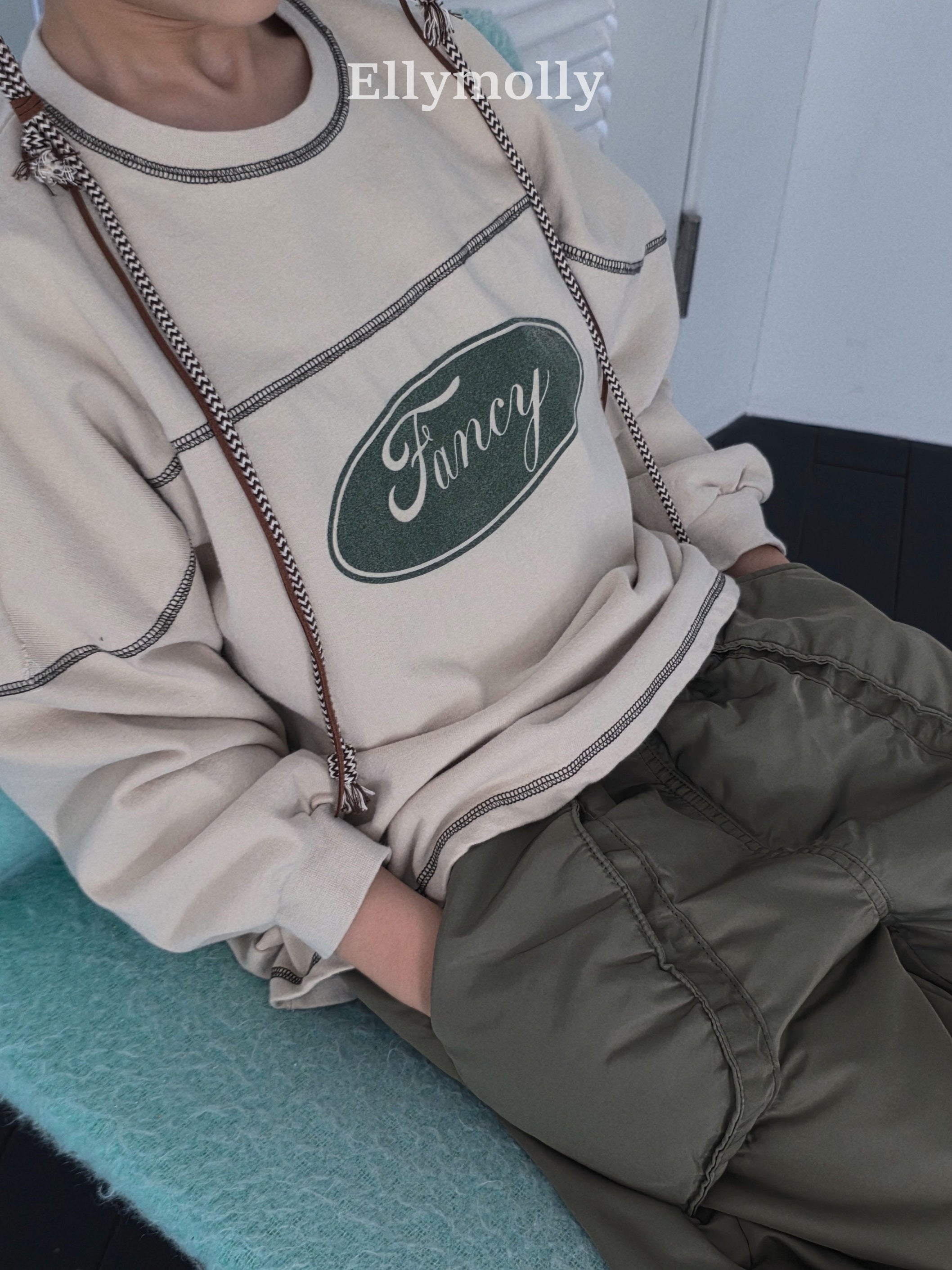 ［ELLY MOLLY］Fancy boxy tee