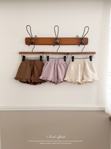 Summer frill pants