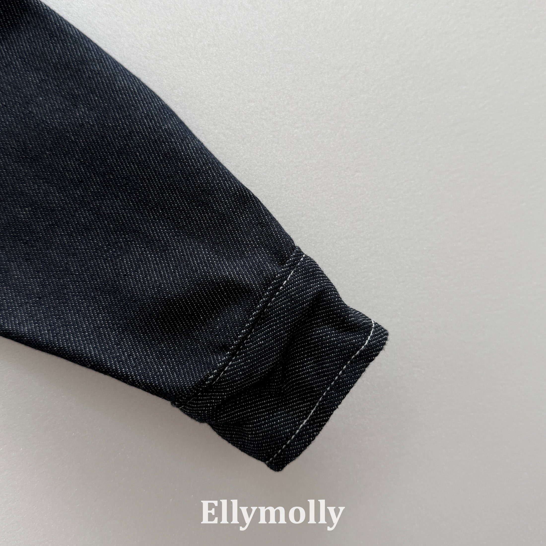 ［ELLY MOLLY］Bijou non-fade denim shirt