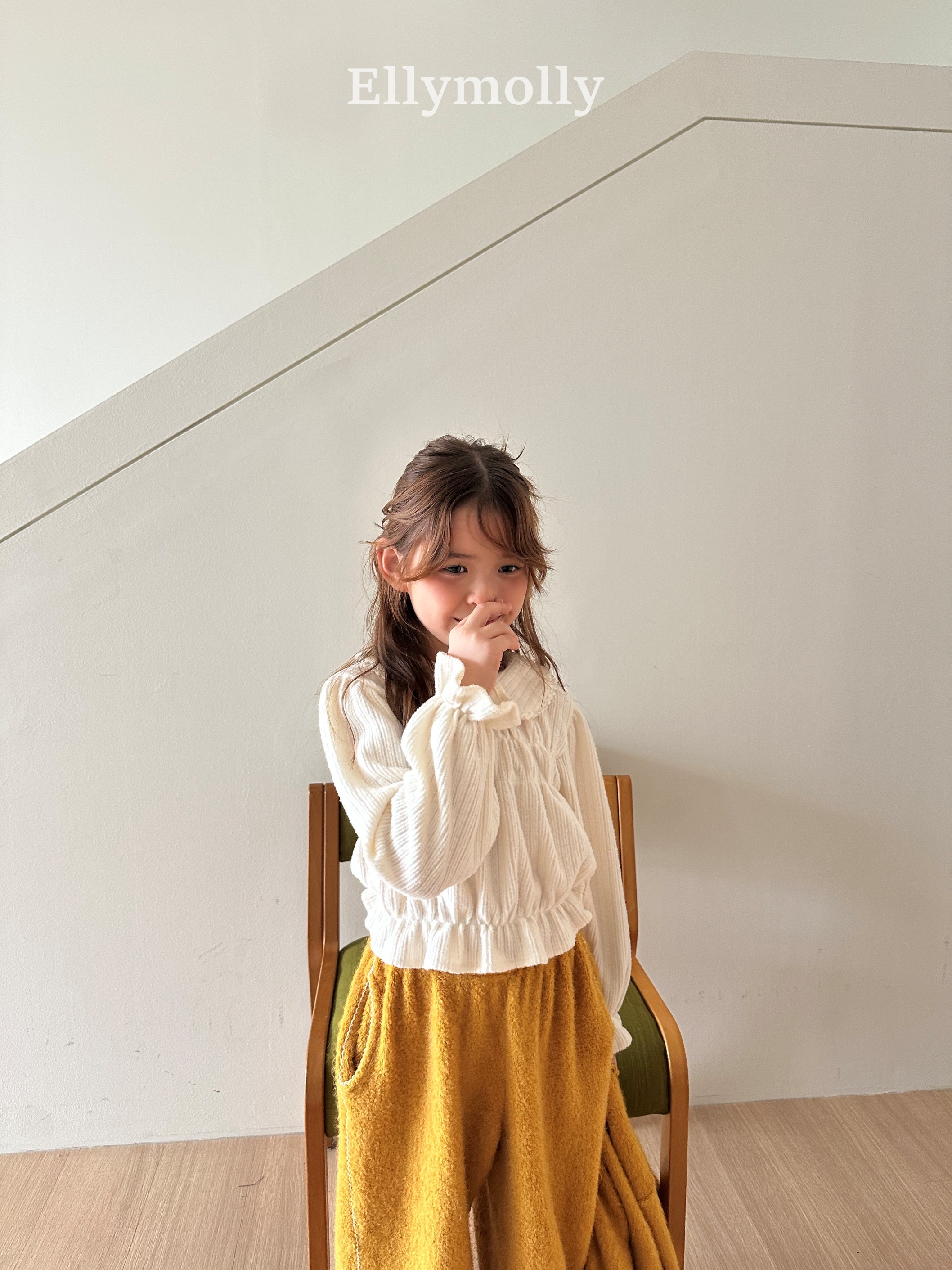 ［ELLY MOLLY］Honey round collar blouse