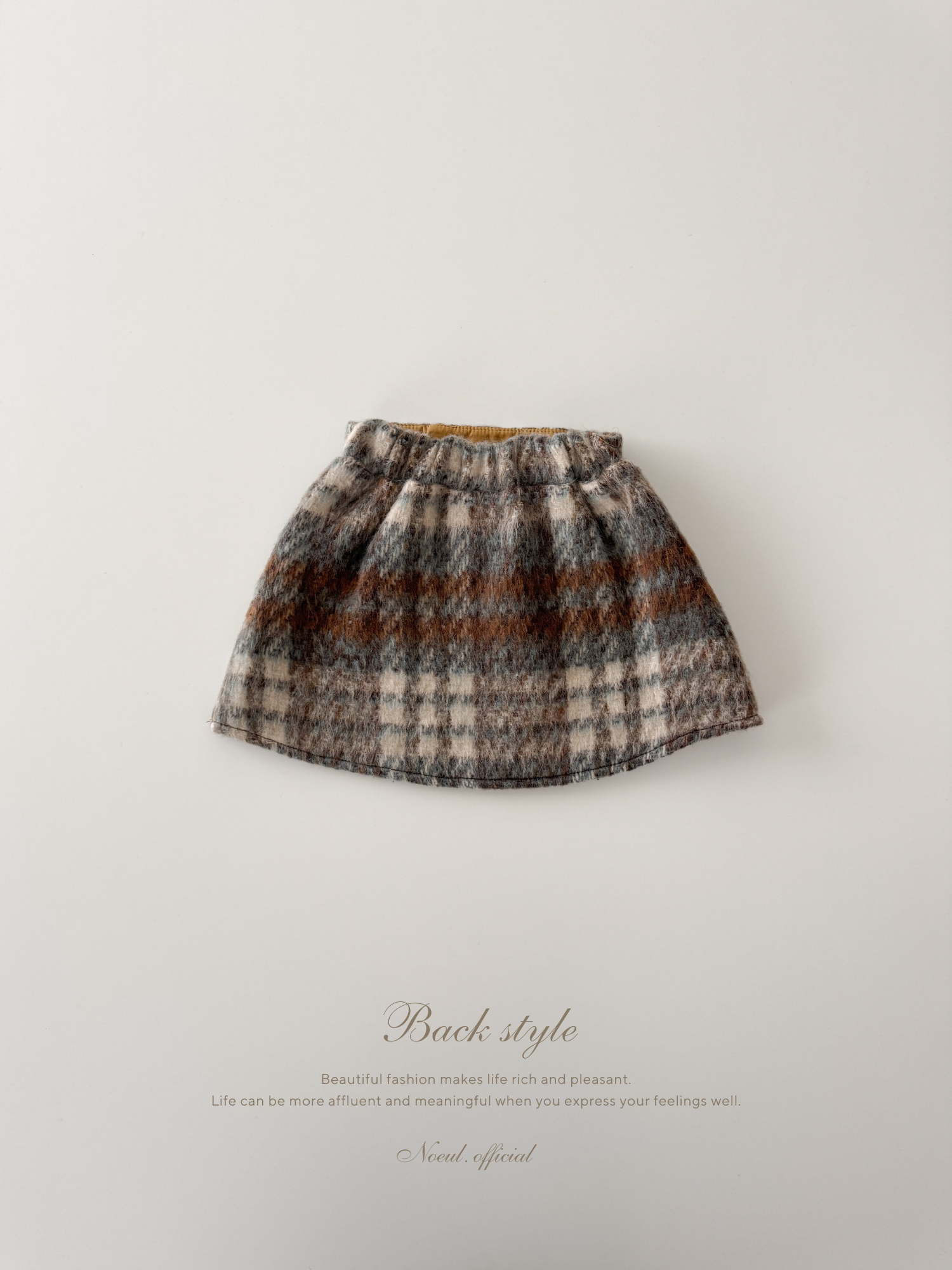 Cocoa check skirt