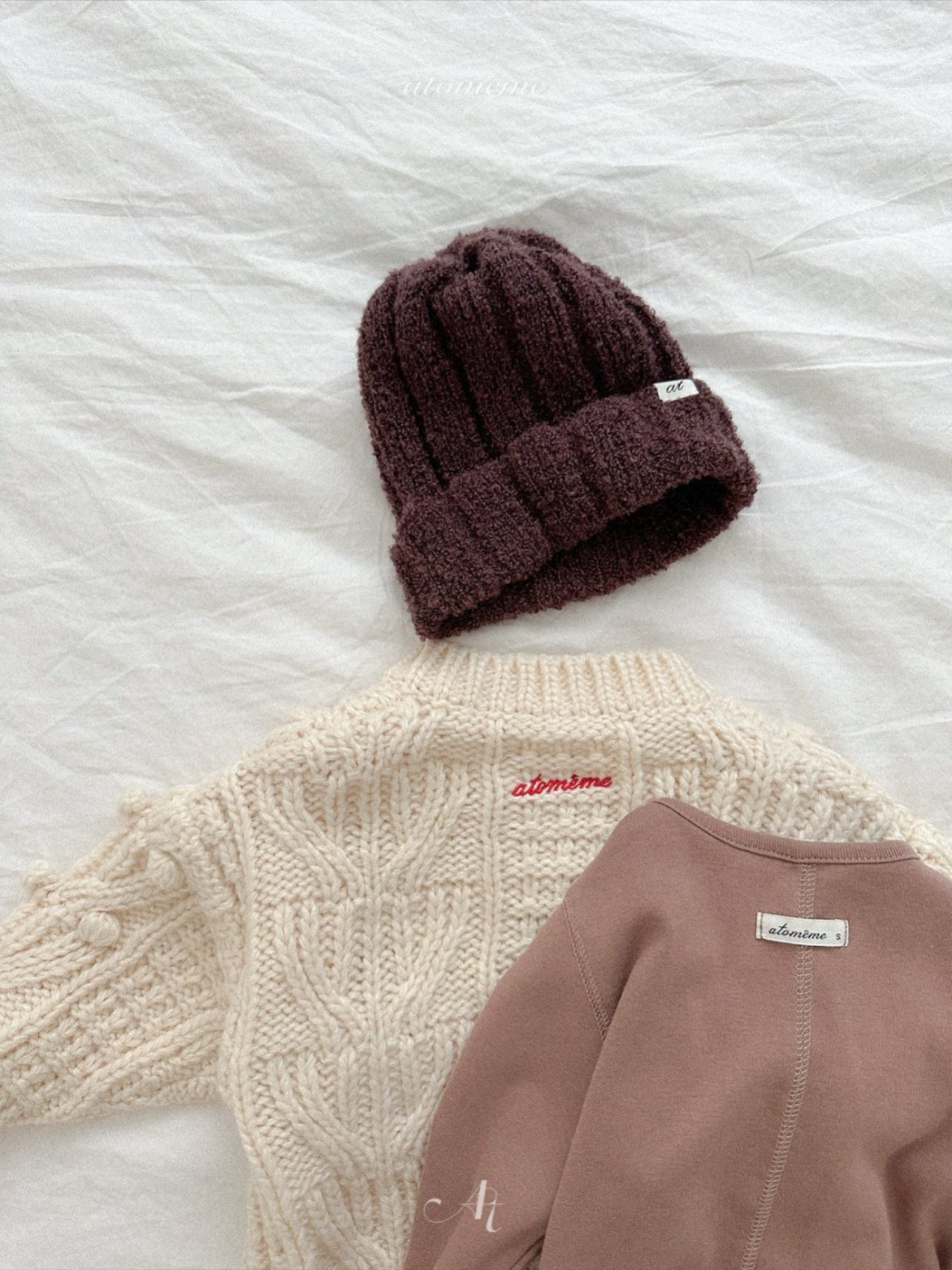 [atomeme] Winter Issac Tee