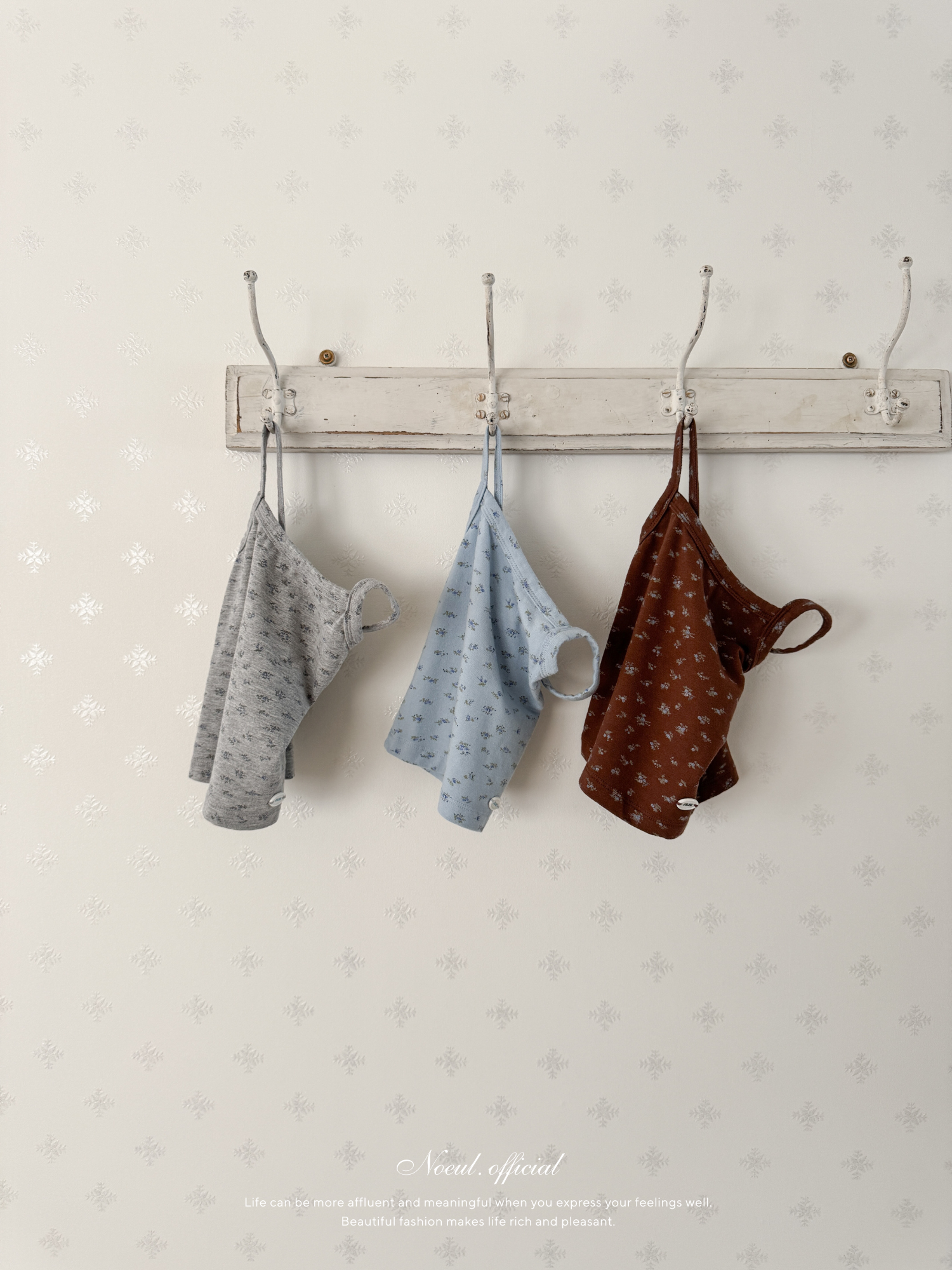 Cross flour camisole