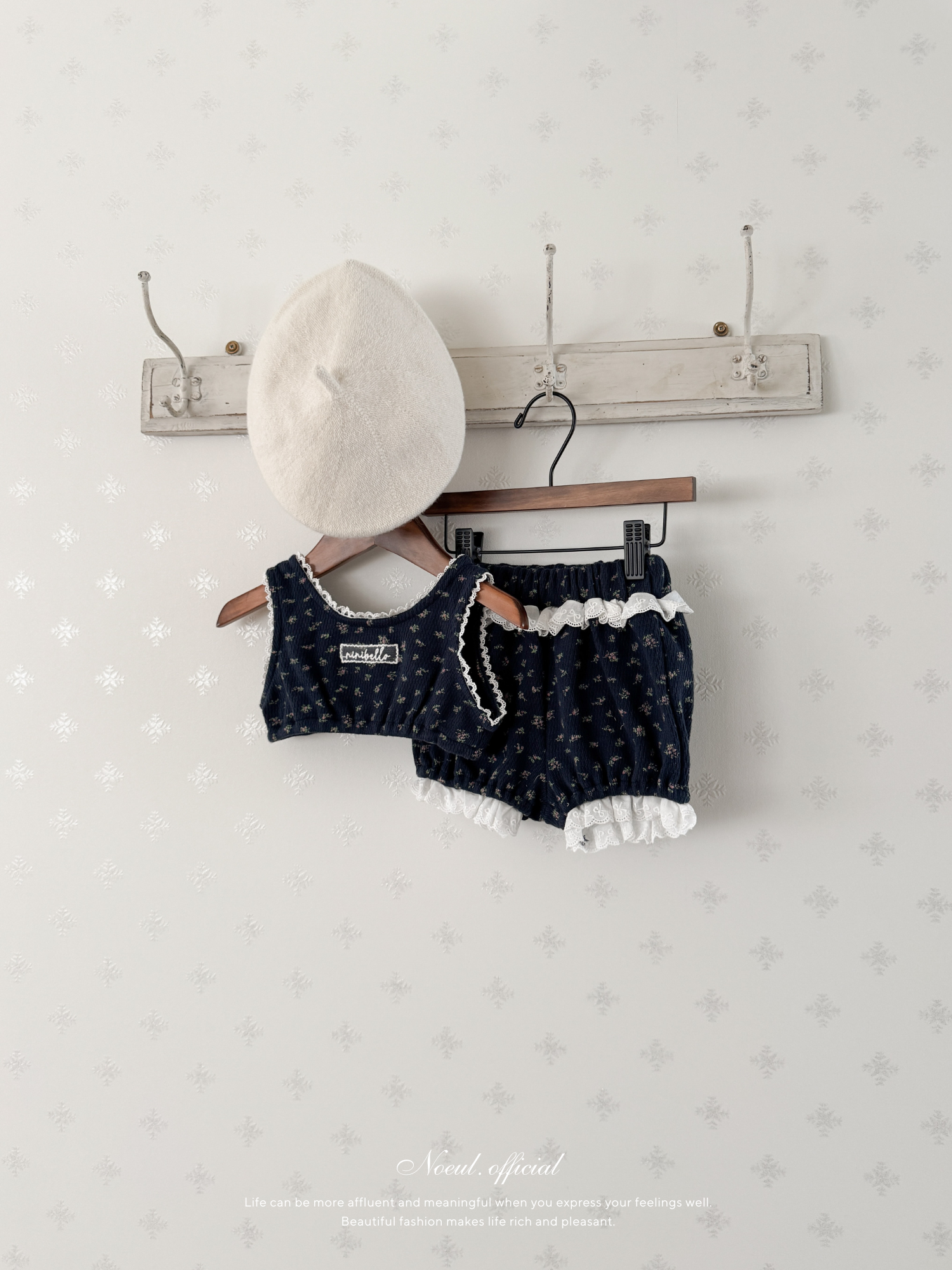 Roro lace bustier