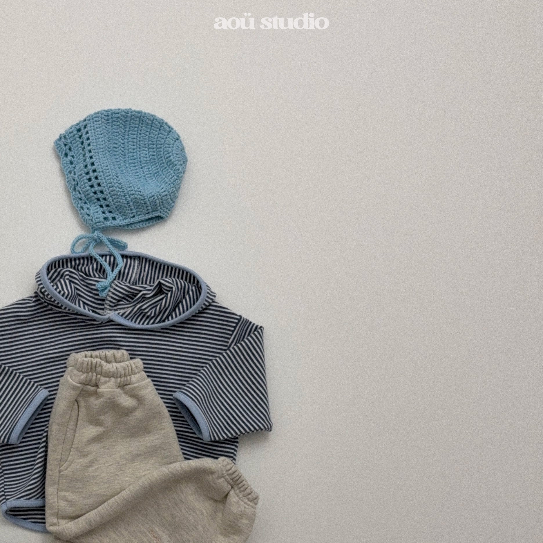 ［aou studio］Caramel stripe hoodie