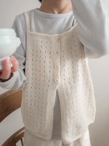 Annie knit vest