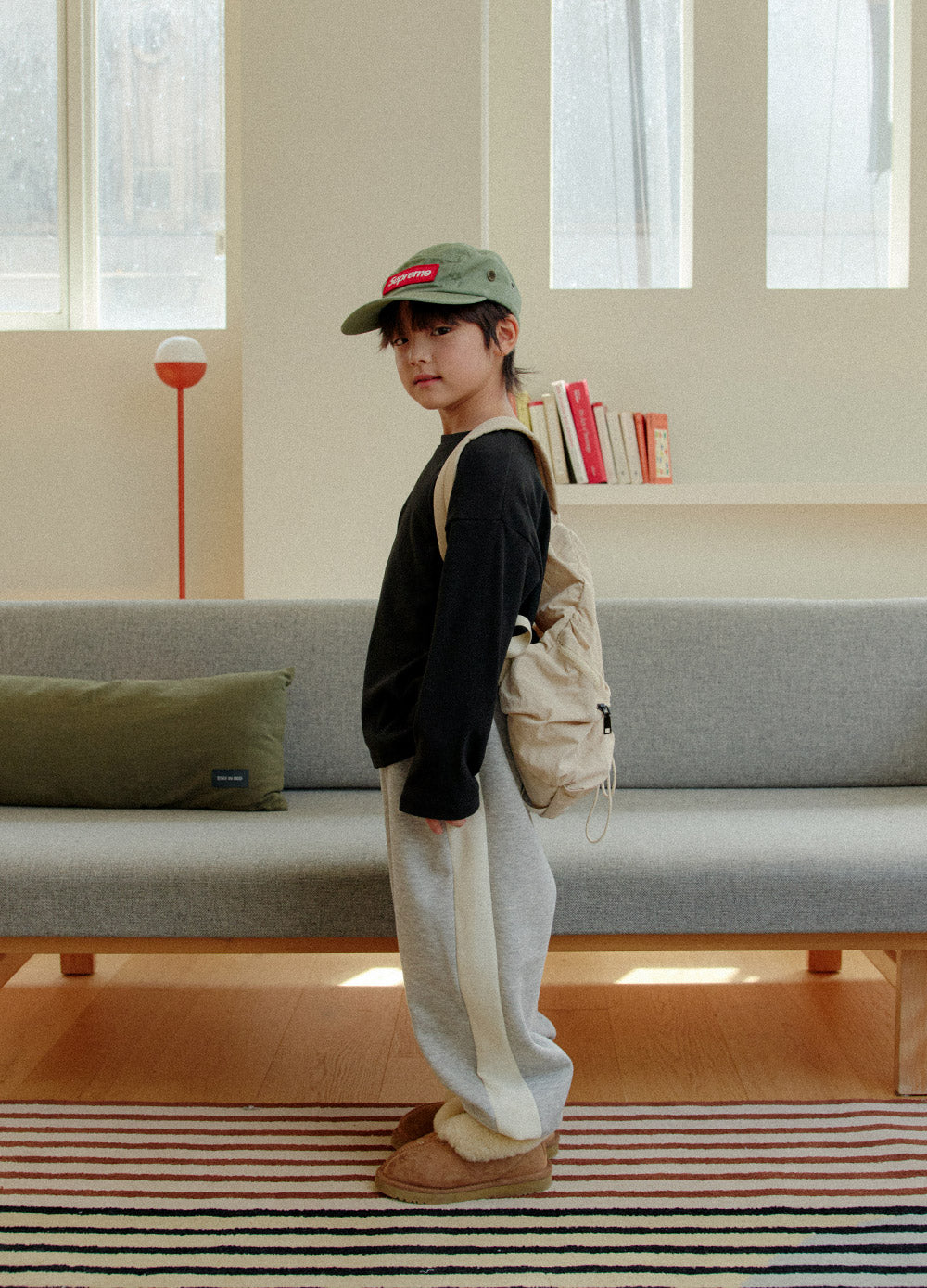 [whitesketchbook] Side line jogger pants