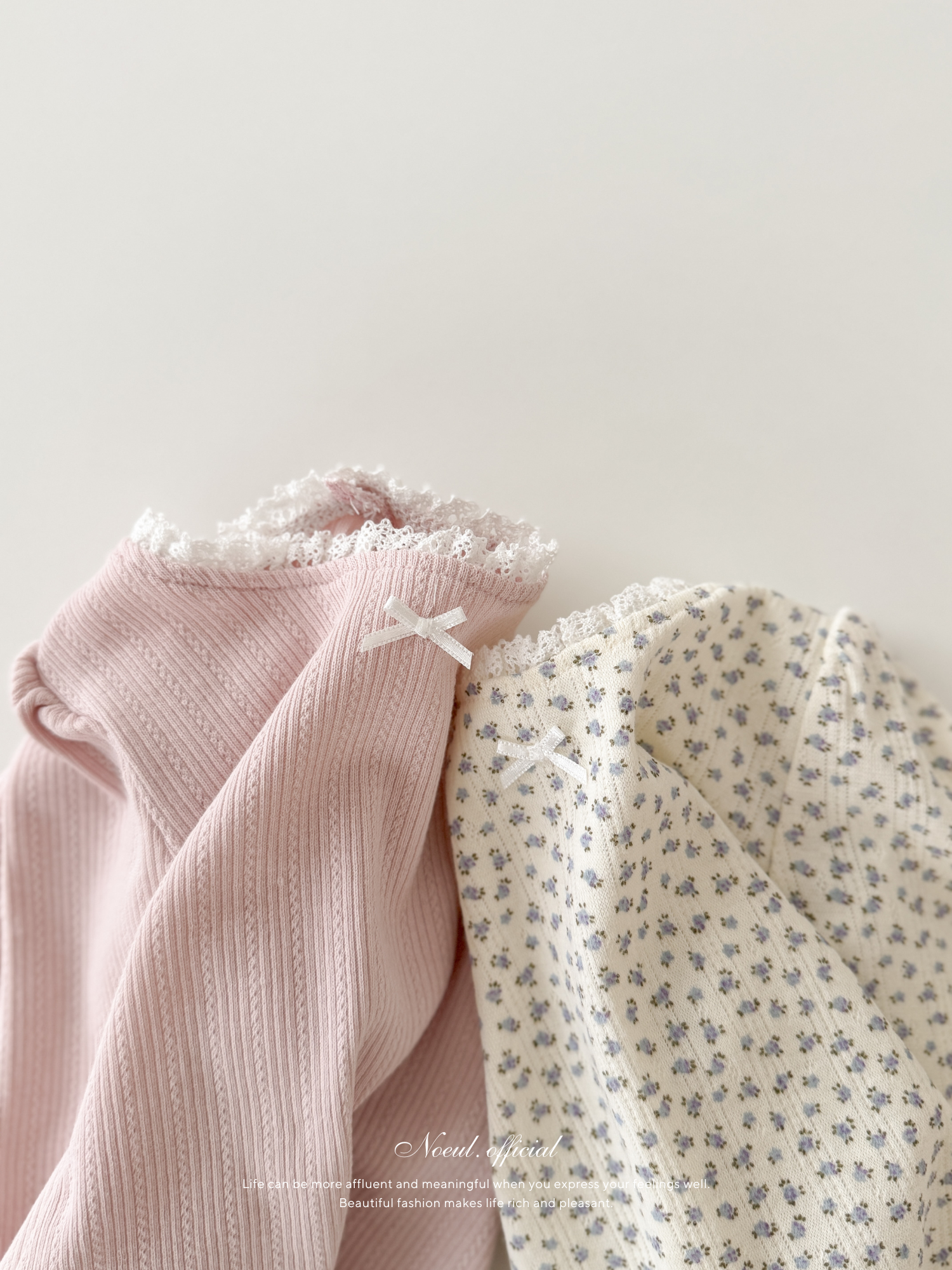 Mable ribbon lace tee