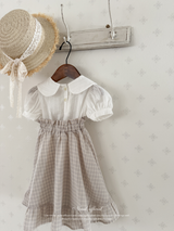 Seashell collar blouse