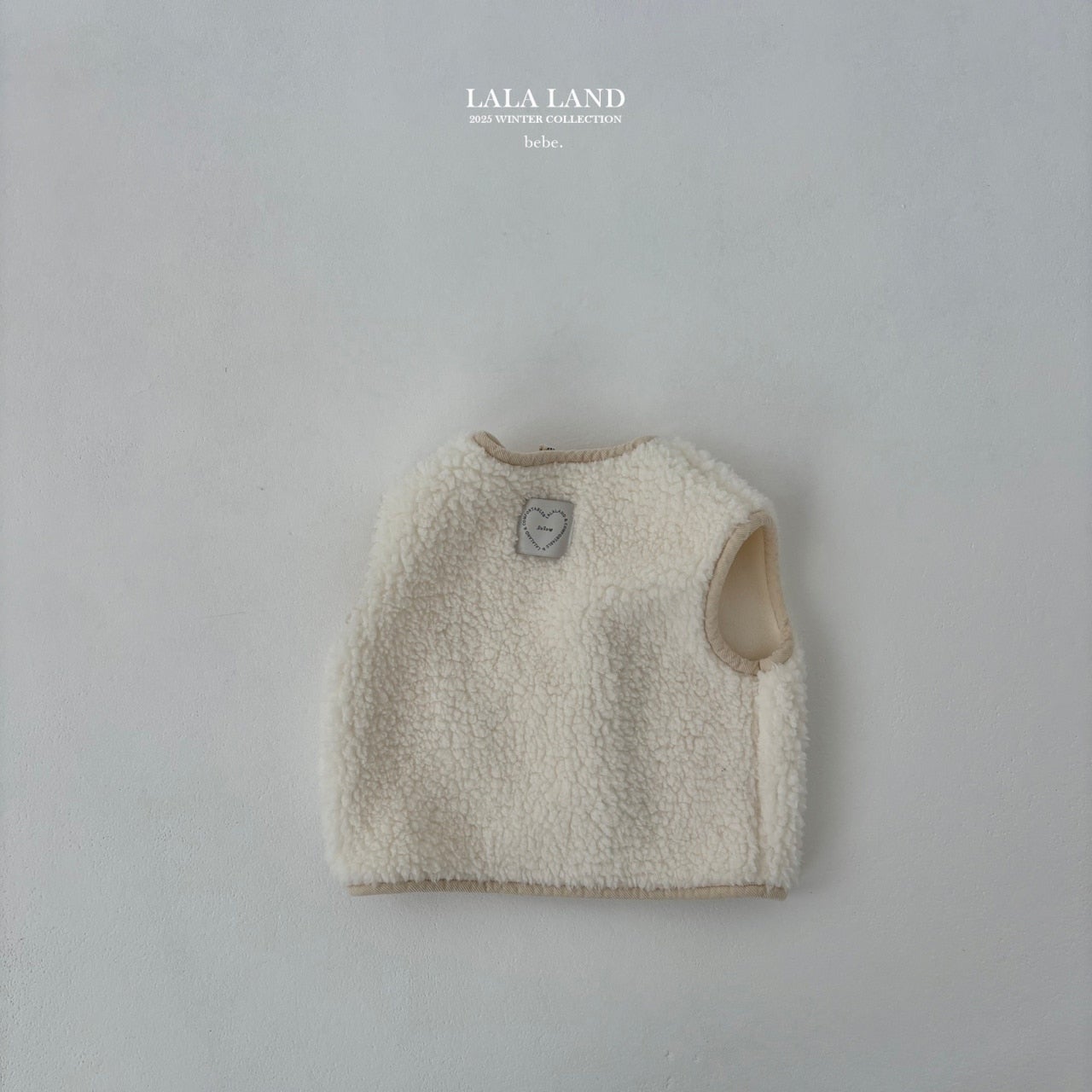 ［Lala land］Pocket boa vest (baby)