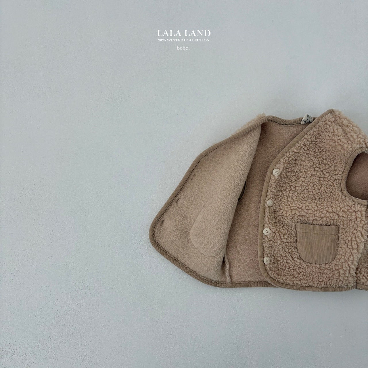 ［Lala land］Pocket boa vest (baby)