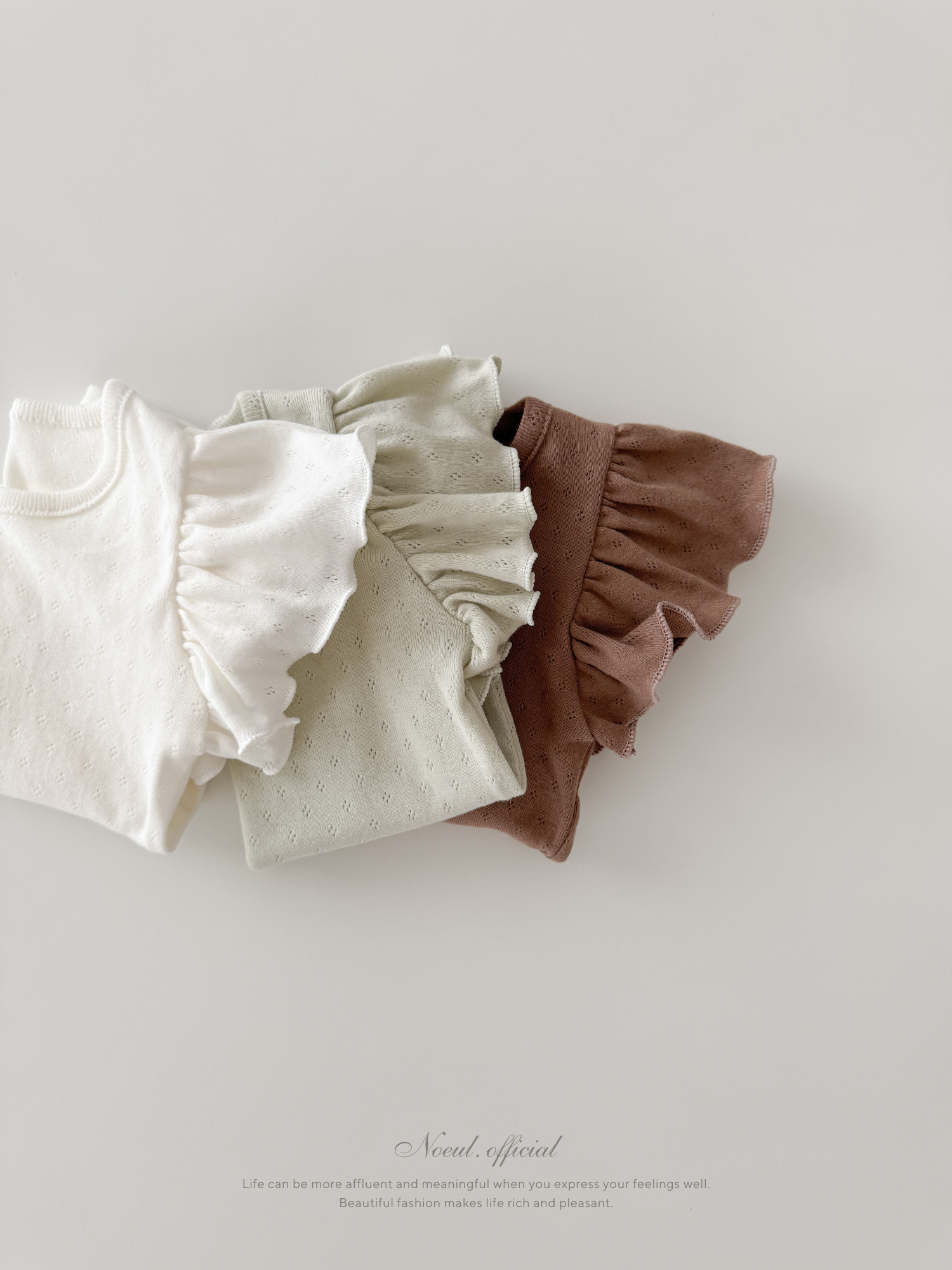 Angel frill tee