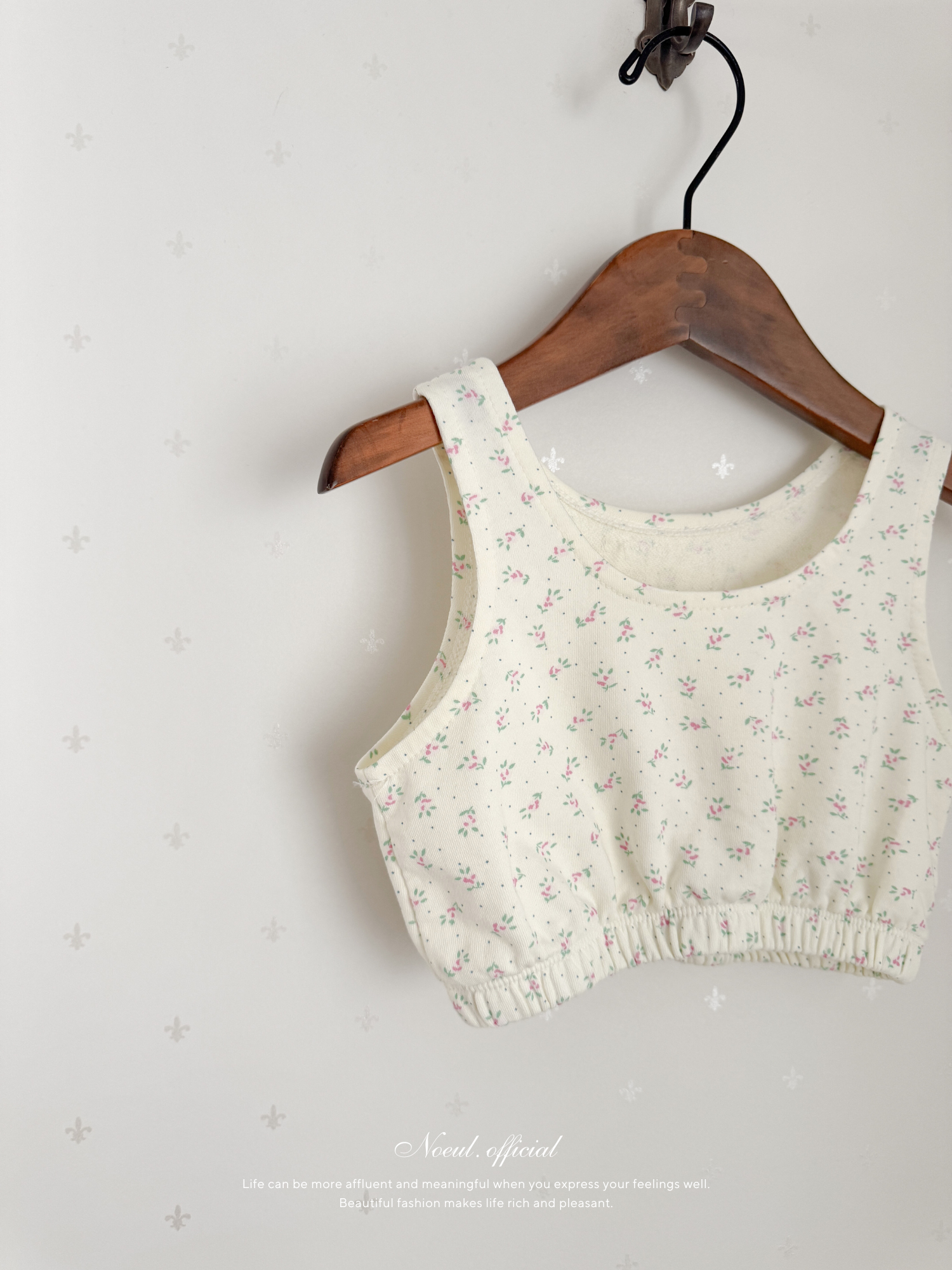 Rozy garden vest