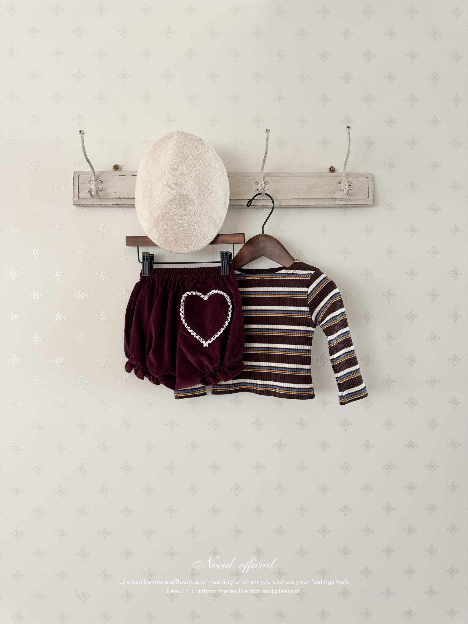 Heart corduroy frill bloomer