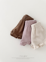 Summer frill pants