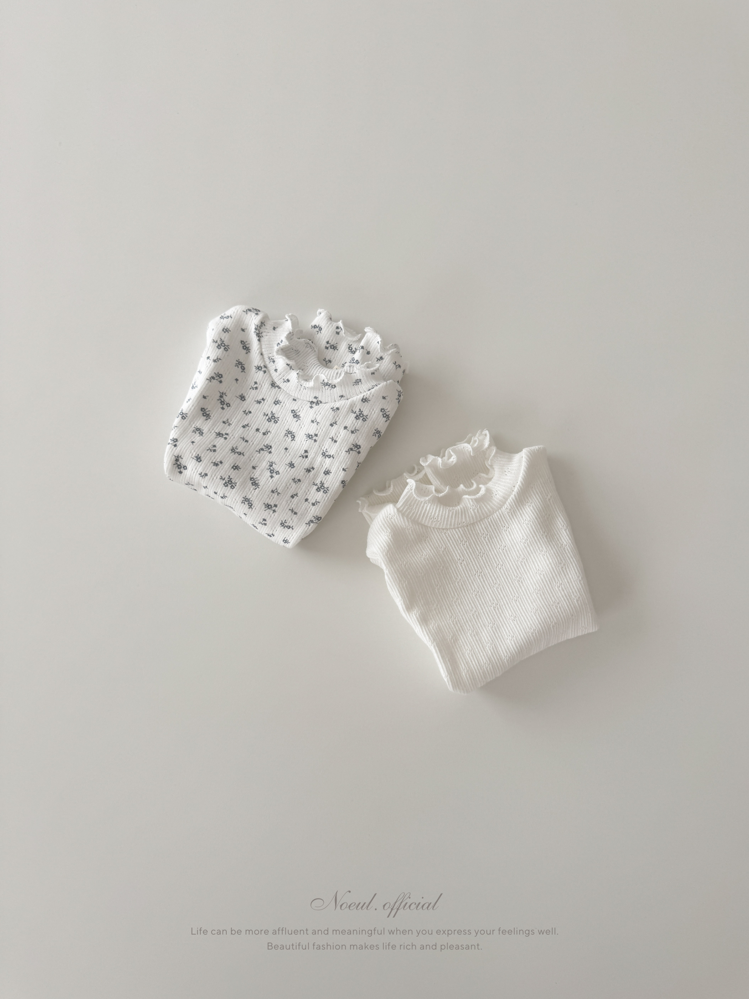 Camellia mellow tee