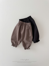 Momo frill pants