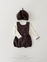 Kuku check suspender suit