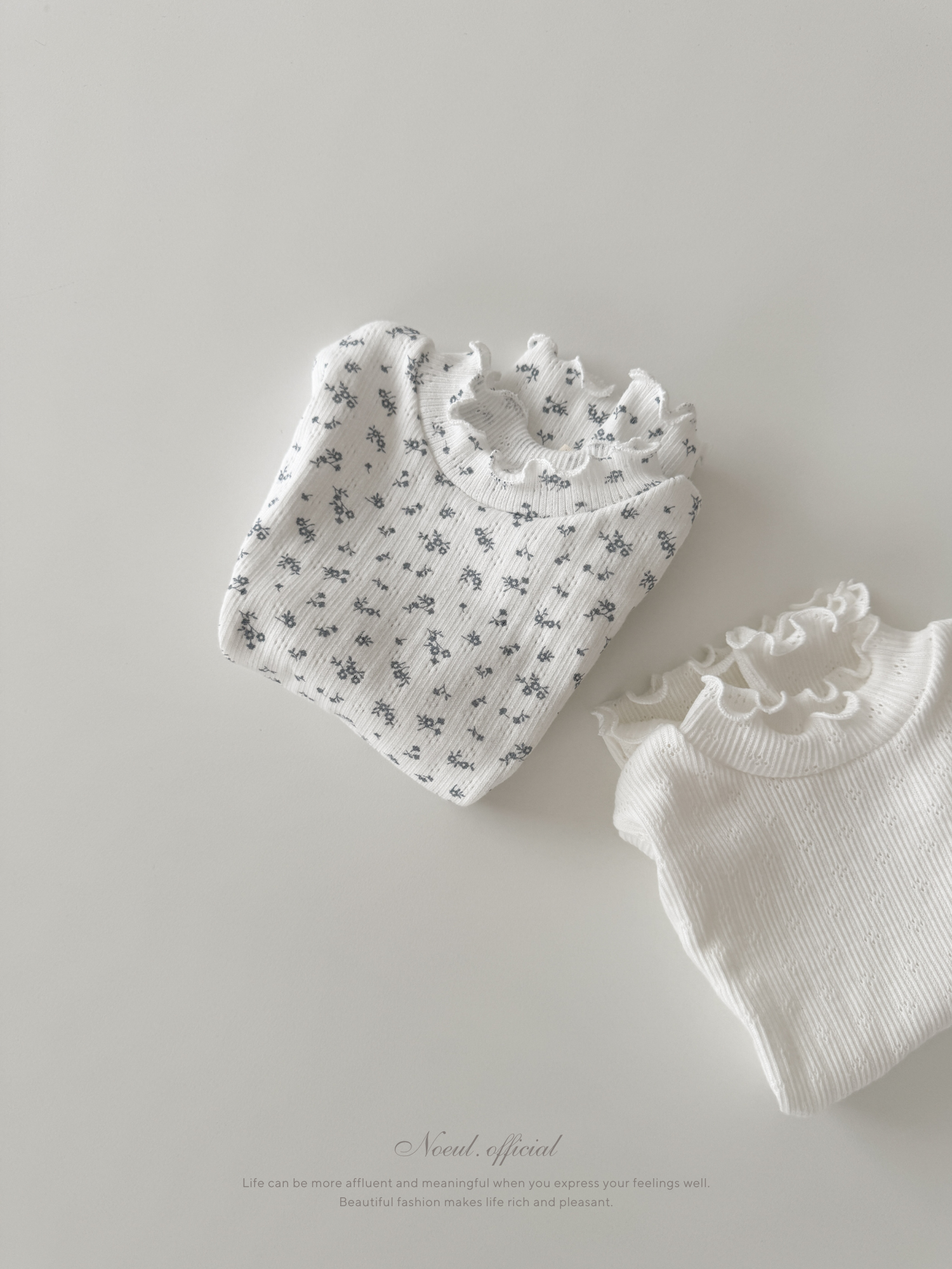 Camellia mellow tee